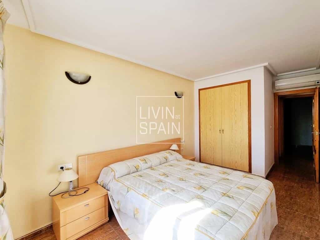 Condomínio no Torrevieja, Comunidad Valenciana 11108449