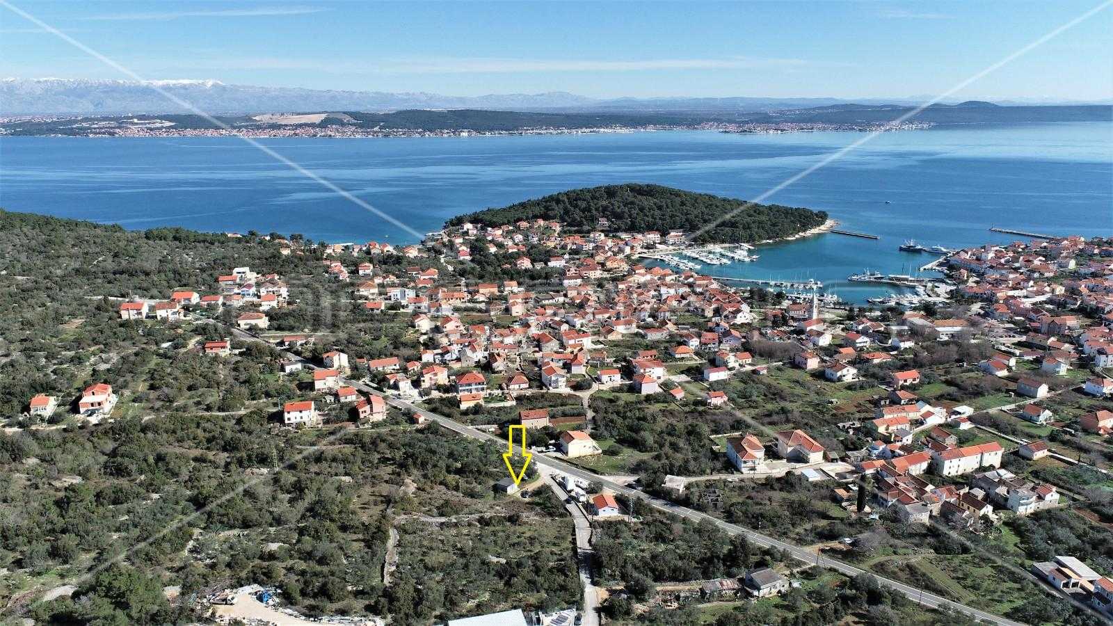 Maa sisään Kukljica, Zadarska županija 11108474