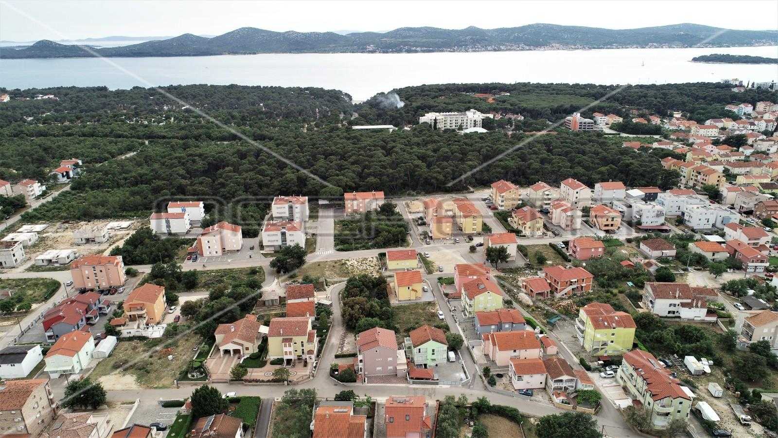Land i Biograd na Moru, Zadarska Zupanija 11108536