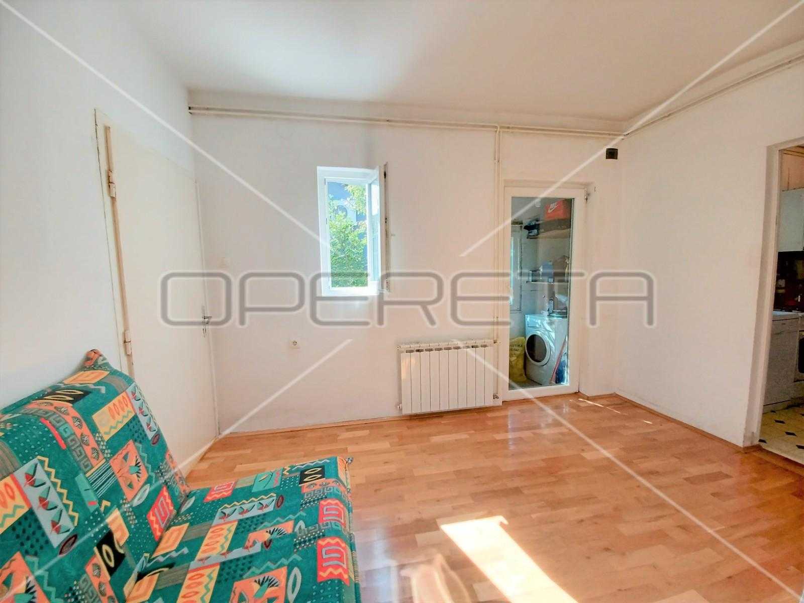Condominium in Zagreb,  11108568
