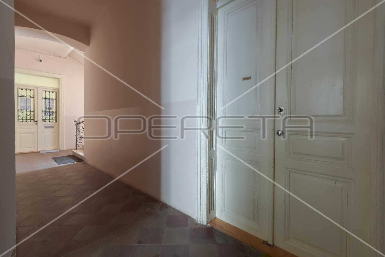 Condominium in Zagreb,  11108573