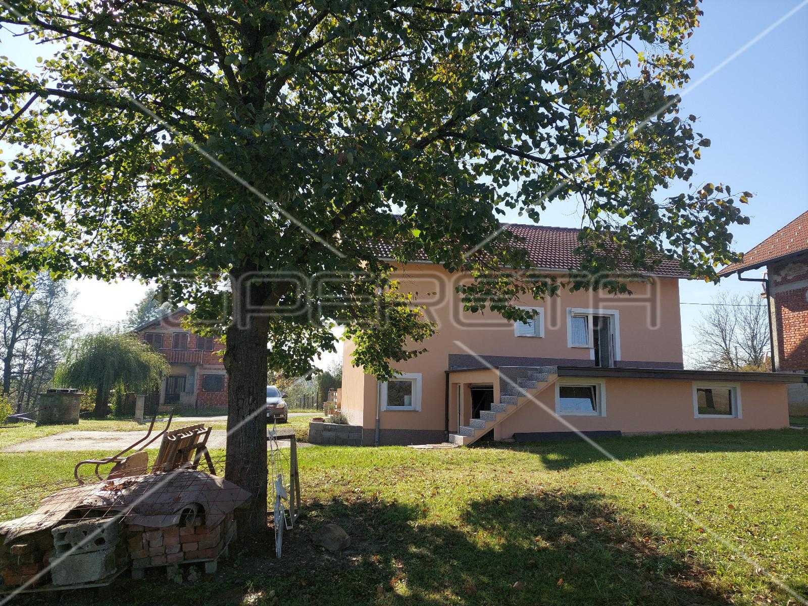 House in Lasinja, Zagrebacka Zupanija 11108620