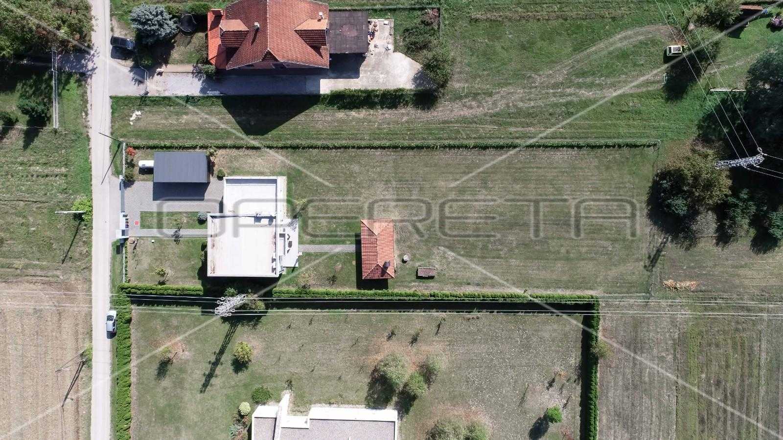 rumah dalam Brezovica, Grad Zagreb 11108624