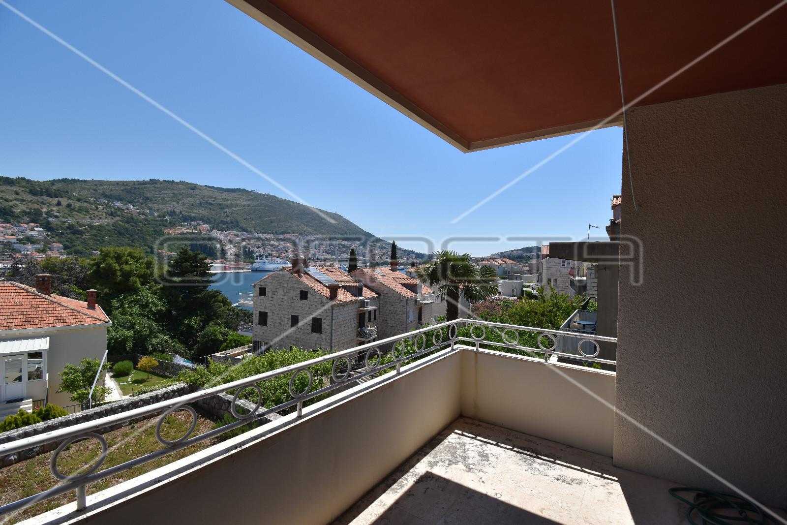 casa en Dubrovnik, Dubrovačko-neretvanska županija 11108658