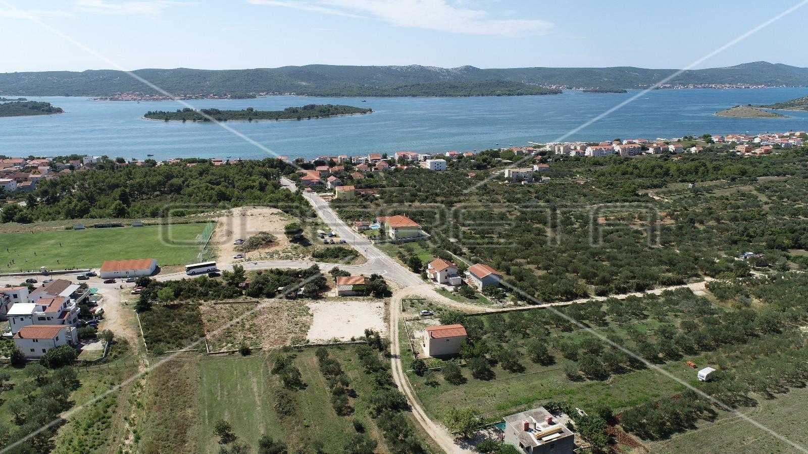 Tanah di Turanj, Zadarska županija 11108763