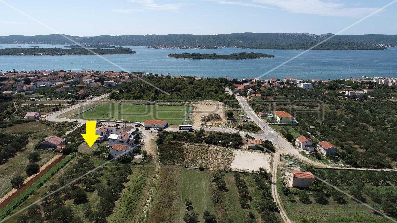 Land in Sveti Filip en Jakov, Zadarska Zupanija 11108763