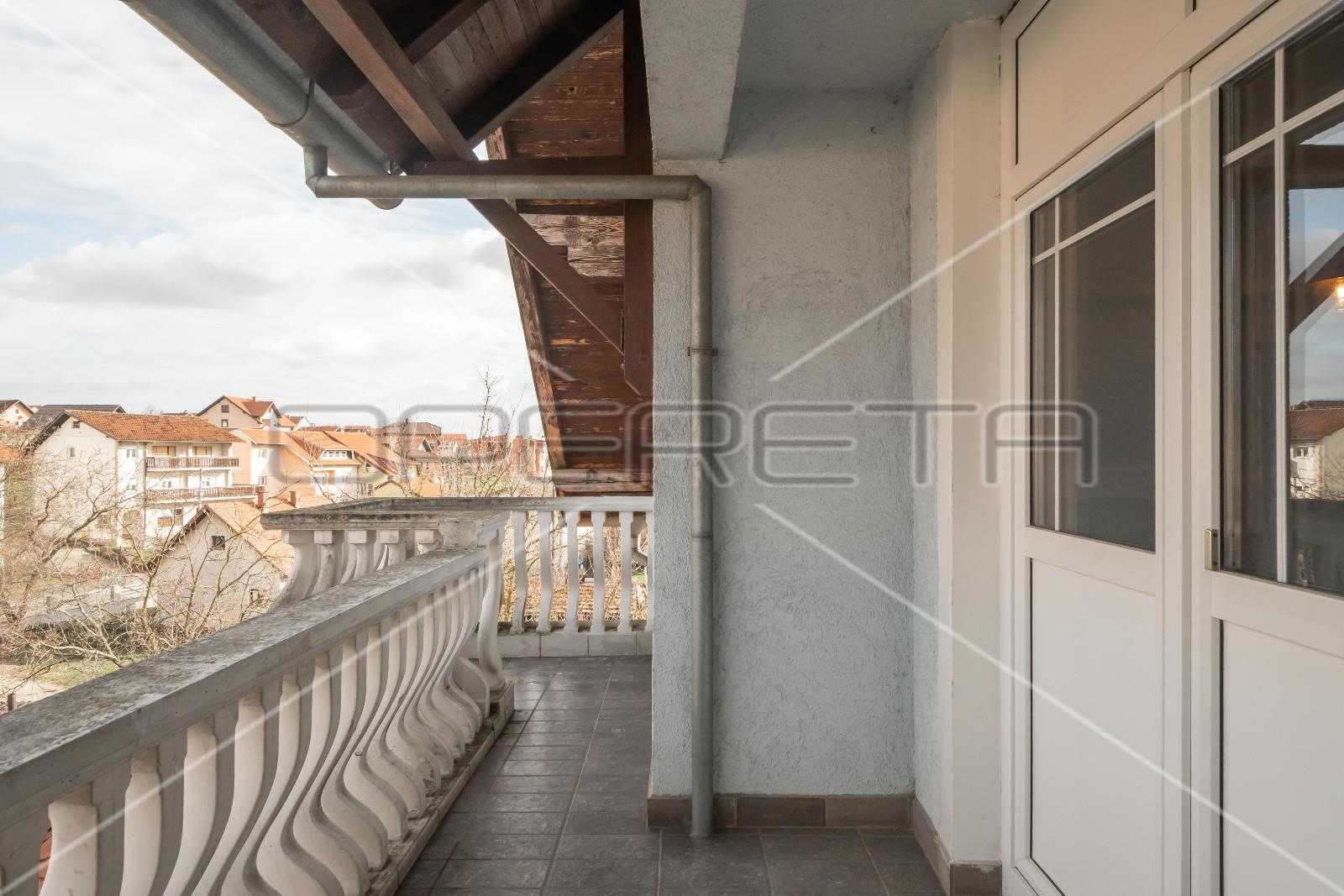 Condominium in Sesvete, Grad Zagreb 11108770