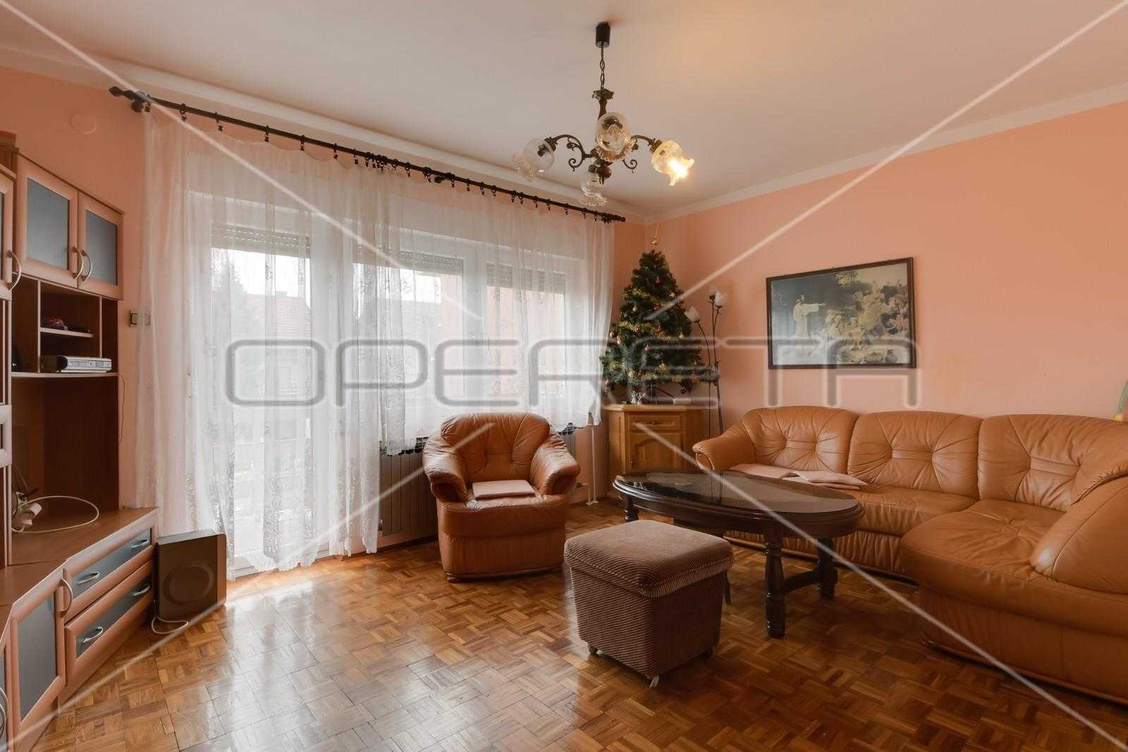 House in Velika Gorica, Zagrebacka Zupanija 11108780