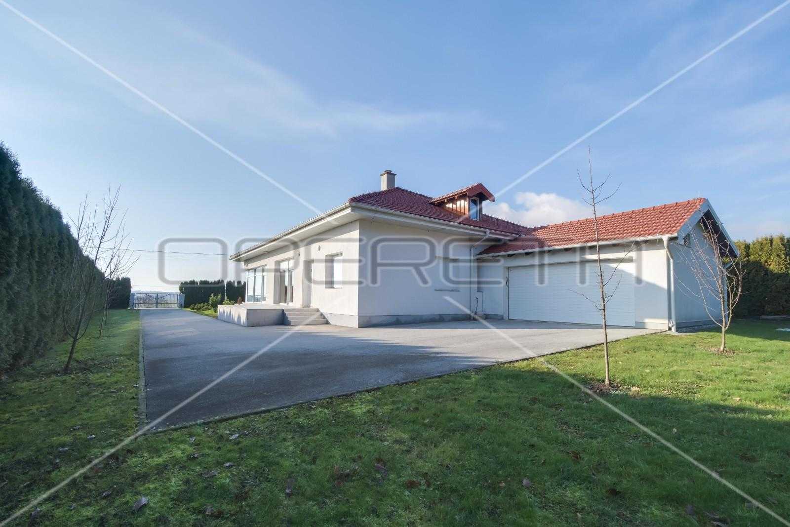 بيت في Repišće, Zagrebačka županija 11108781