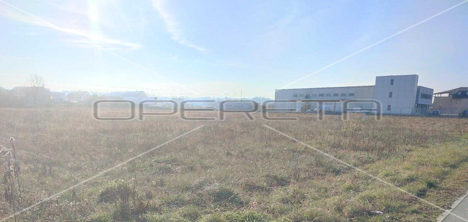 Tanah dalam Stupnicki Obrez, Zagrebacka Zupanija 11108837