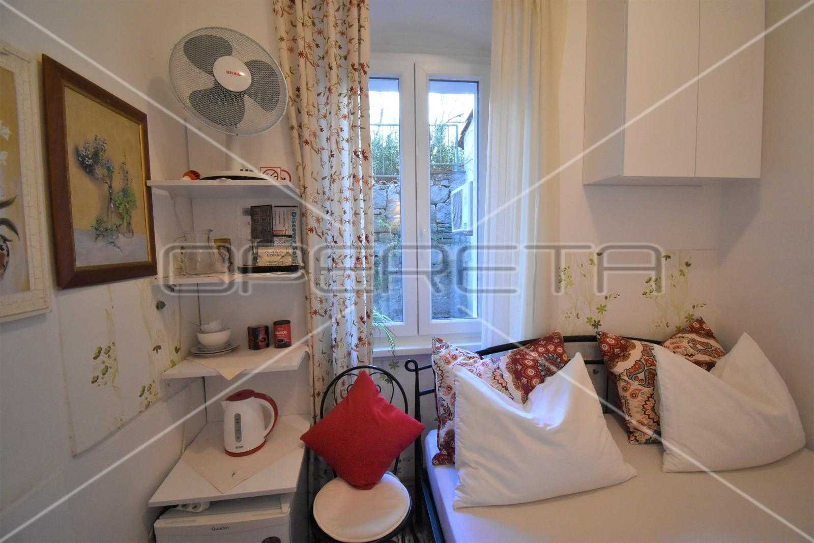 公寓 在 Split, Splitsko-dalmatinska županija 11108848