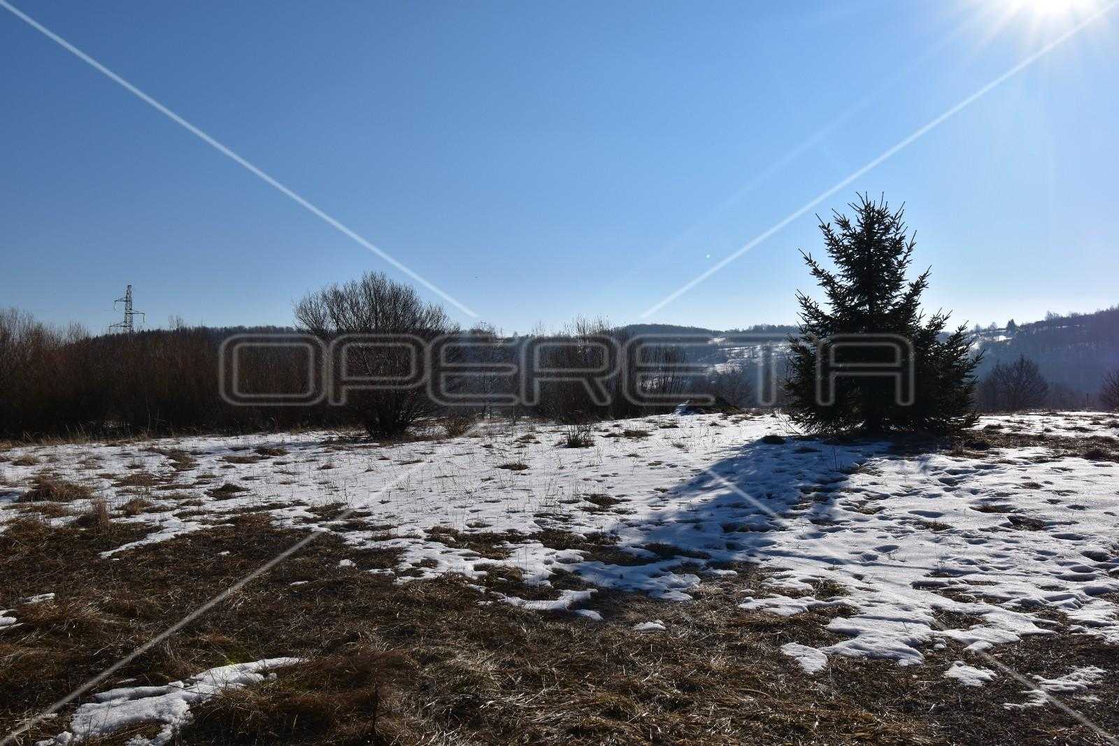 土地 在 Skrad, Primorsko-Goranska Zupanija 11108872