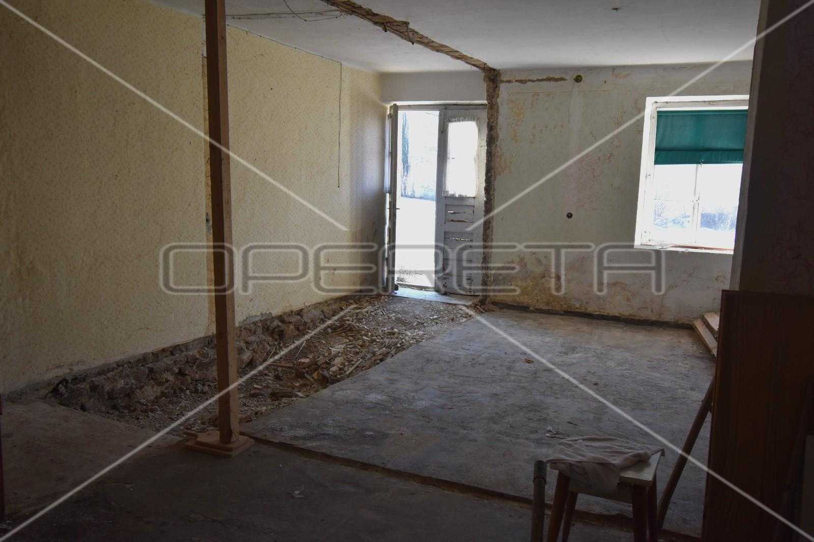 بيت في Ravna Gora, Primorsko-goranska županija 11108894