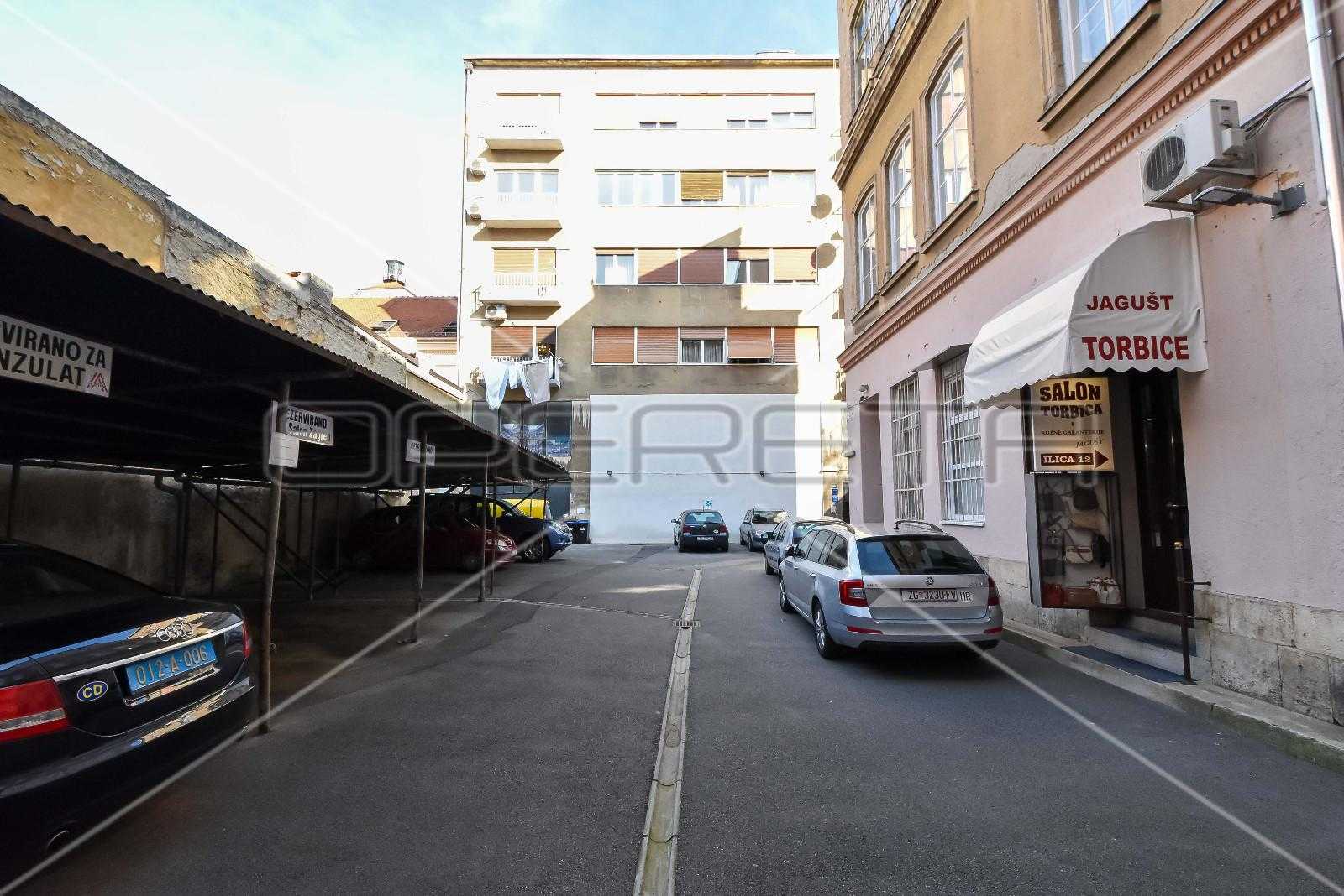 公寓 在 Zagreb,  11108901