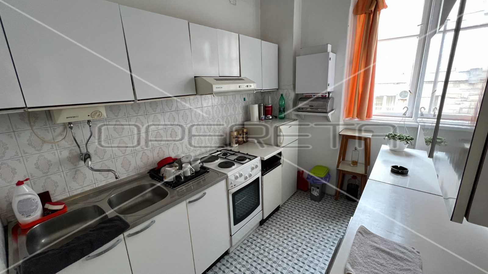 公寓 在 Trogir, Splitsko-dalmatinska županija 11109051