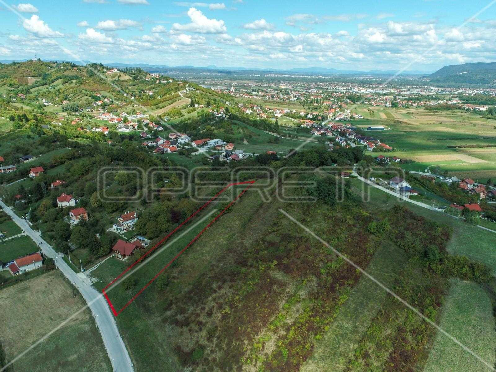 土地 在 Srebrnjak, Zagrebačka županija 11109105