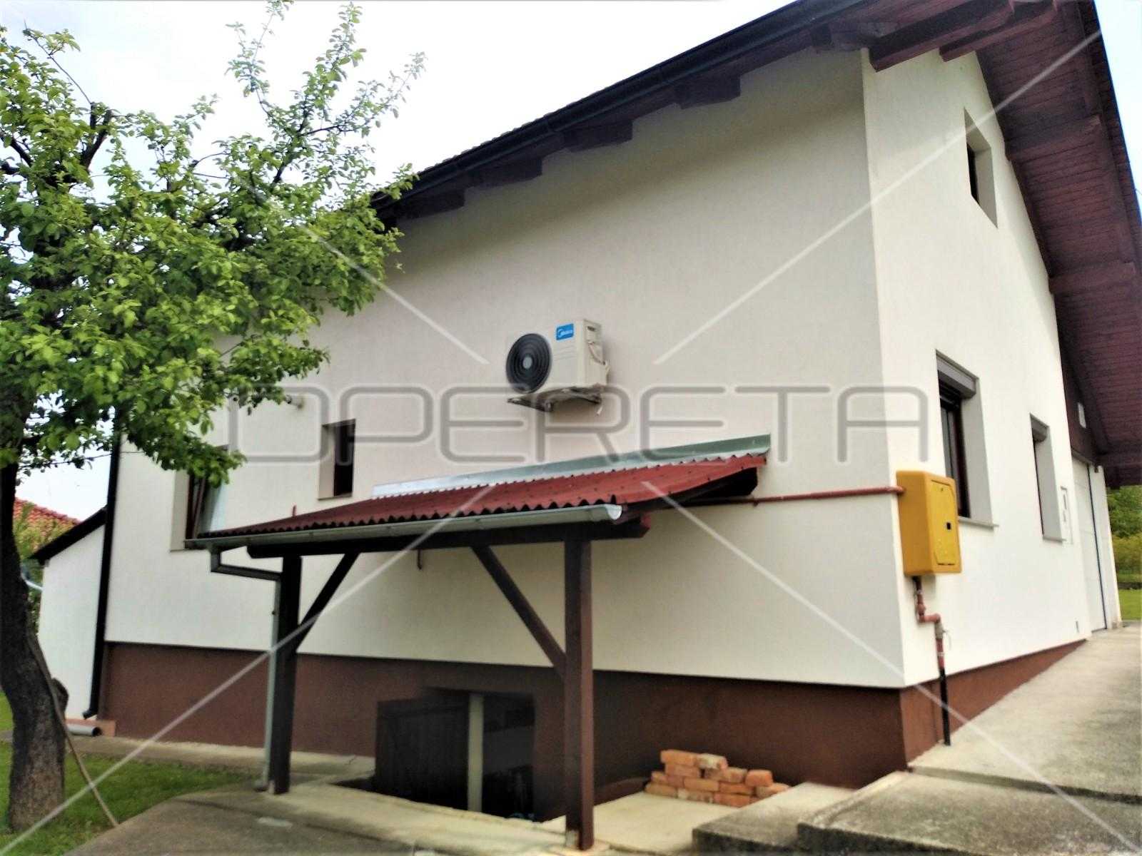 House in Oroslavje, Krapinsko-zagorska županija 11109125