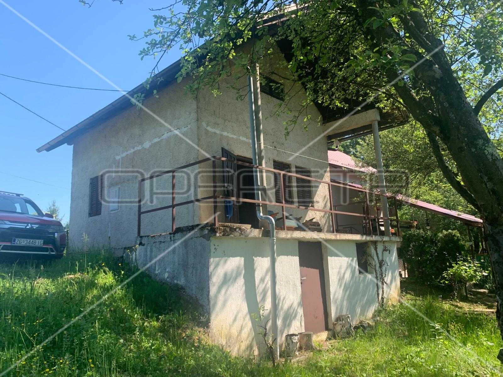 Rumah di Donji Dragonozec, Zagreb, Lulusan 11109147