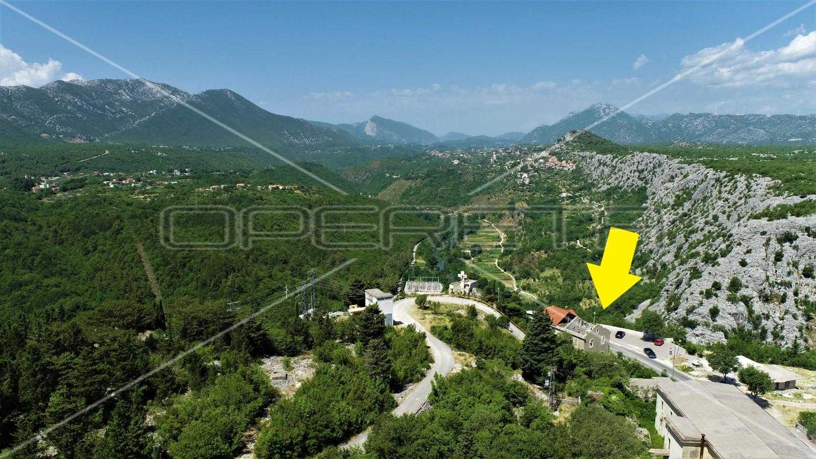 House in Zadvarje, Splitsko-dalmatinska županija 11109235