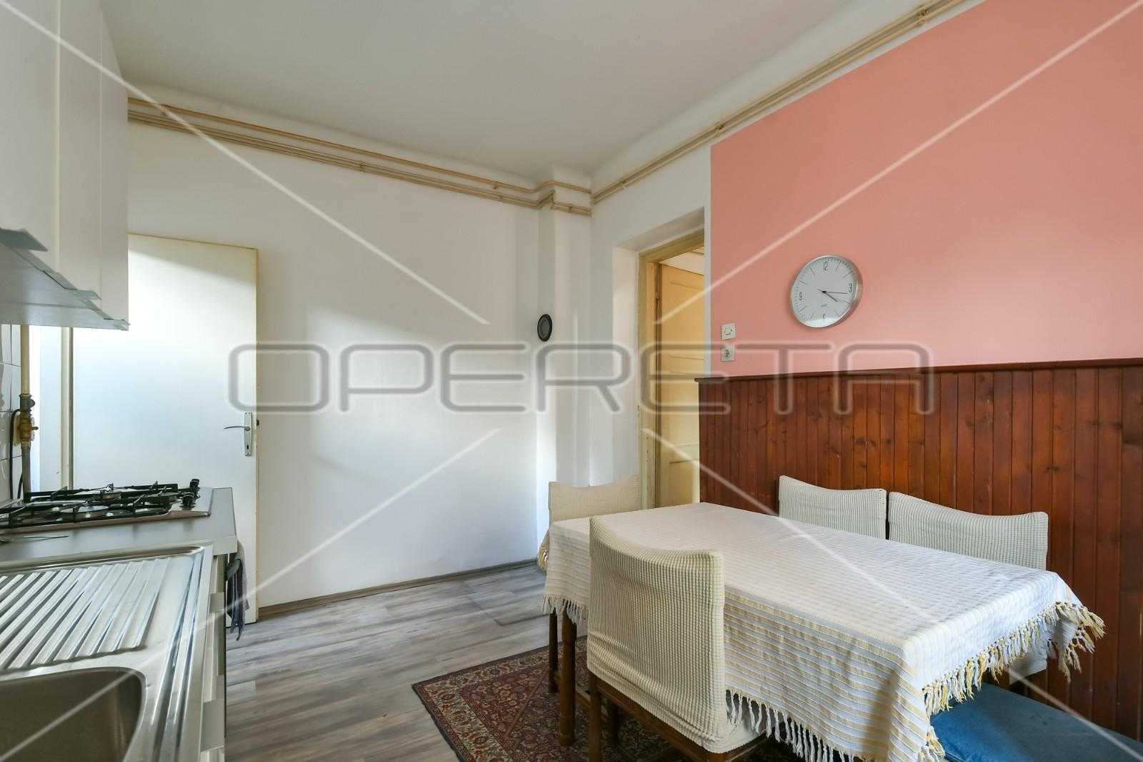 House in Zagreb,  11109389