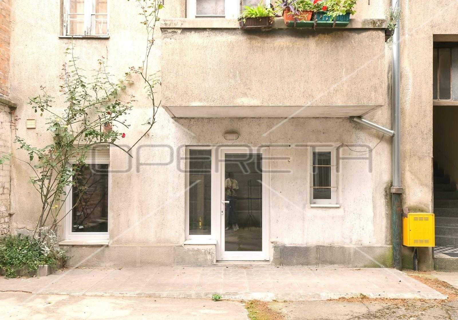 Condominium in Zagreb,  11109415