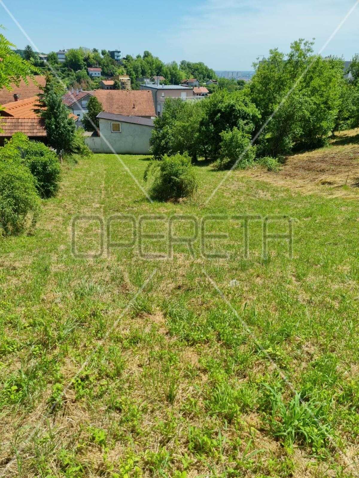 Tanah dalam Gornje Vrapce, Zagreb, Grad 11109421