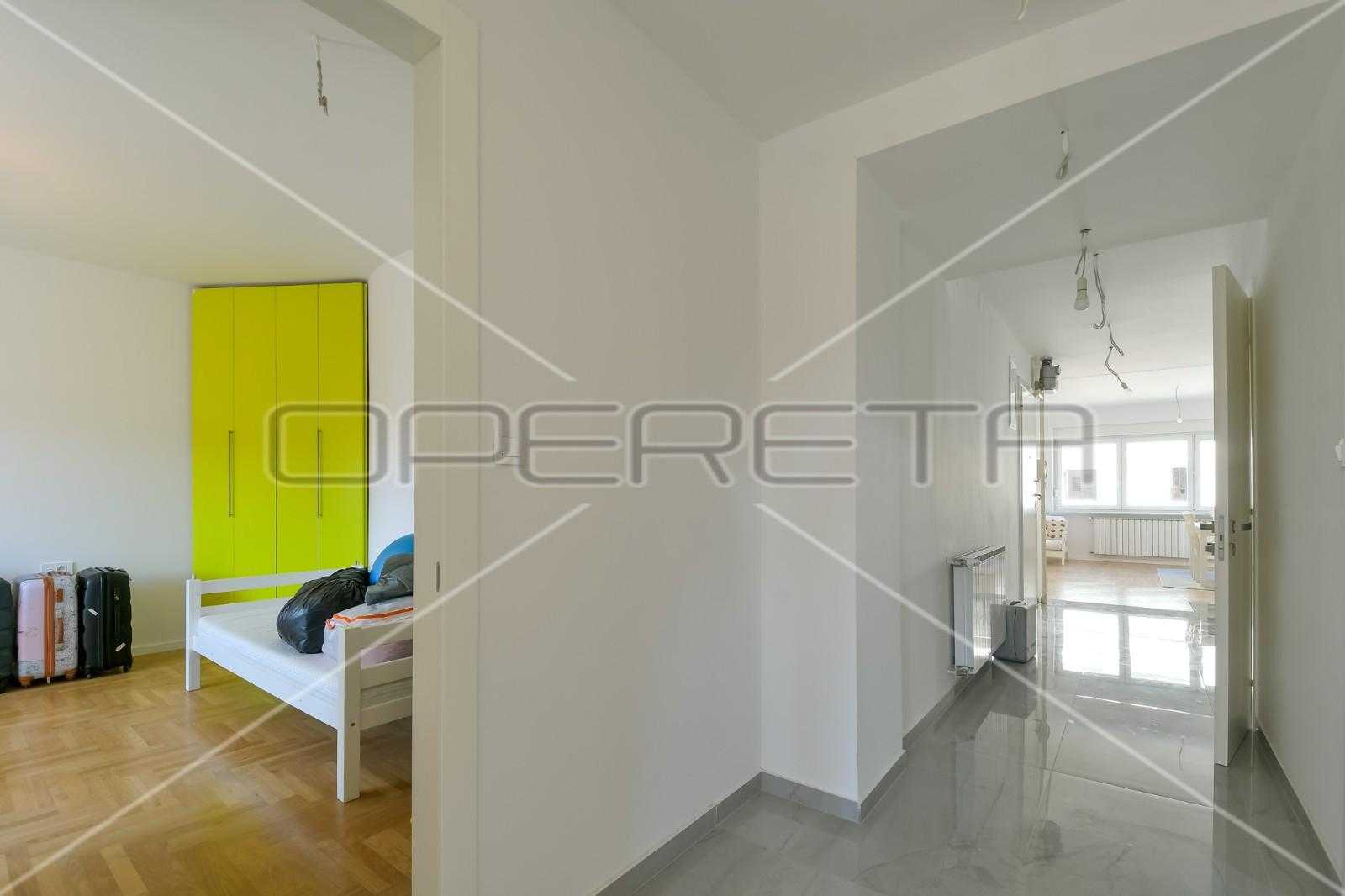 Condominium in Zagreb, Zagreb, Grad 11109442