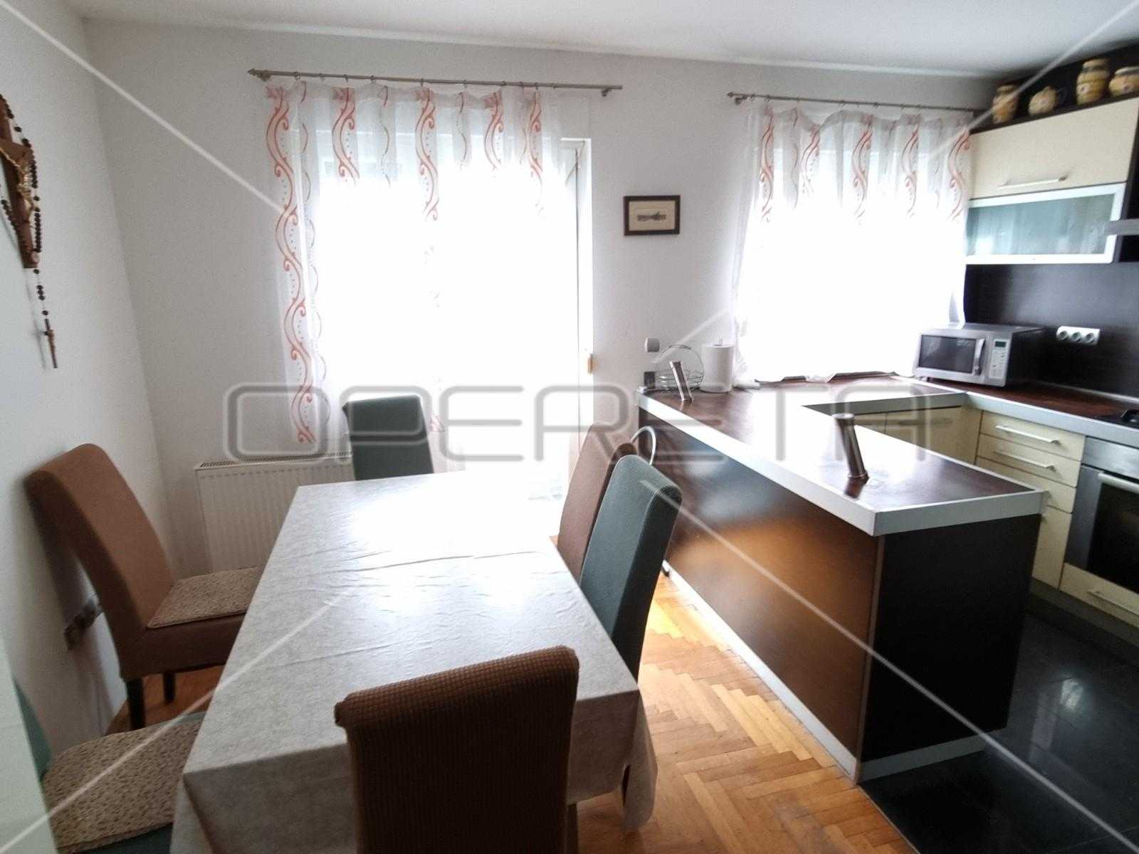 Condominium in Sesvete, Grad Zagreb 11109613