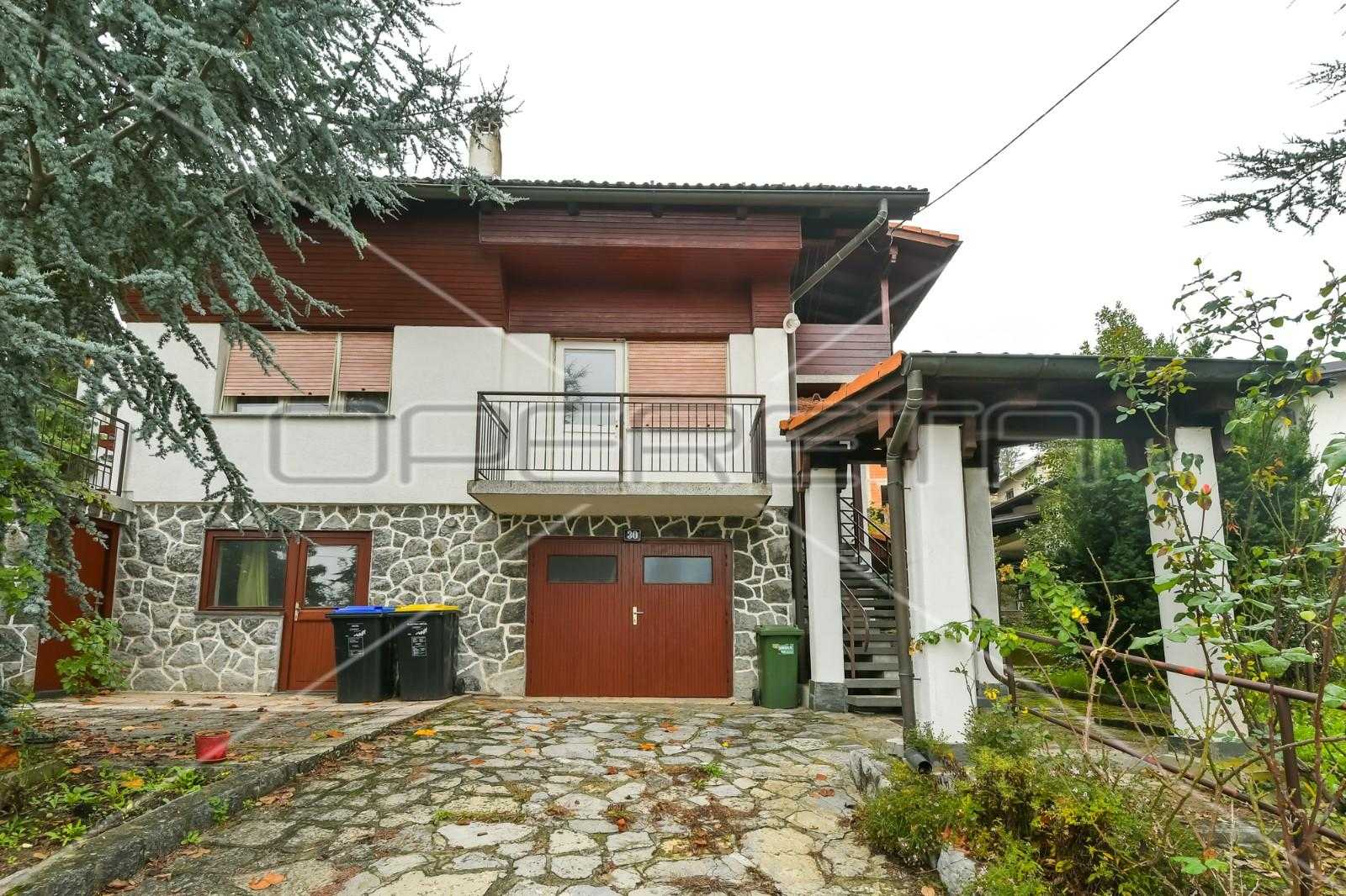 Dom w Samobor, Zagrebačka županija 11109657