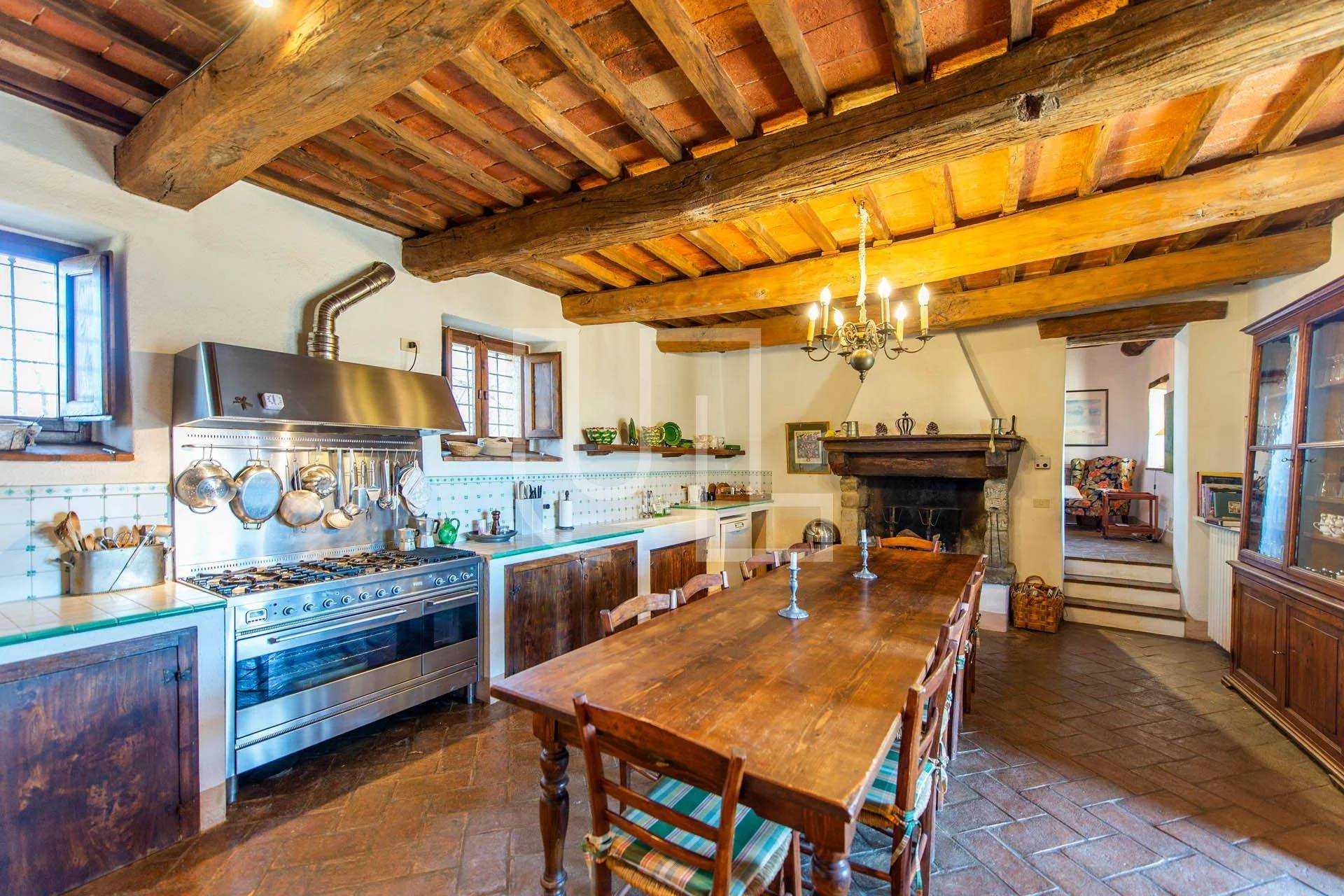 rumah dalam Passignano sul Trasimeno, Umbria 11109736