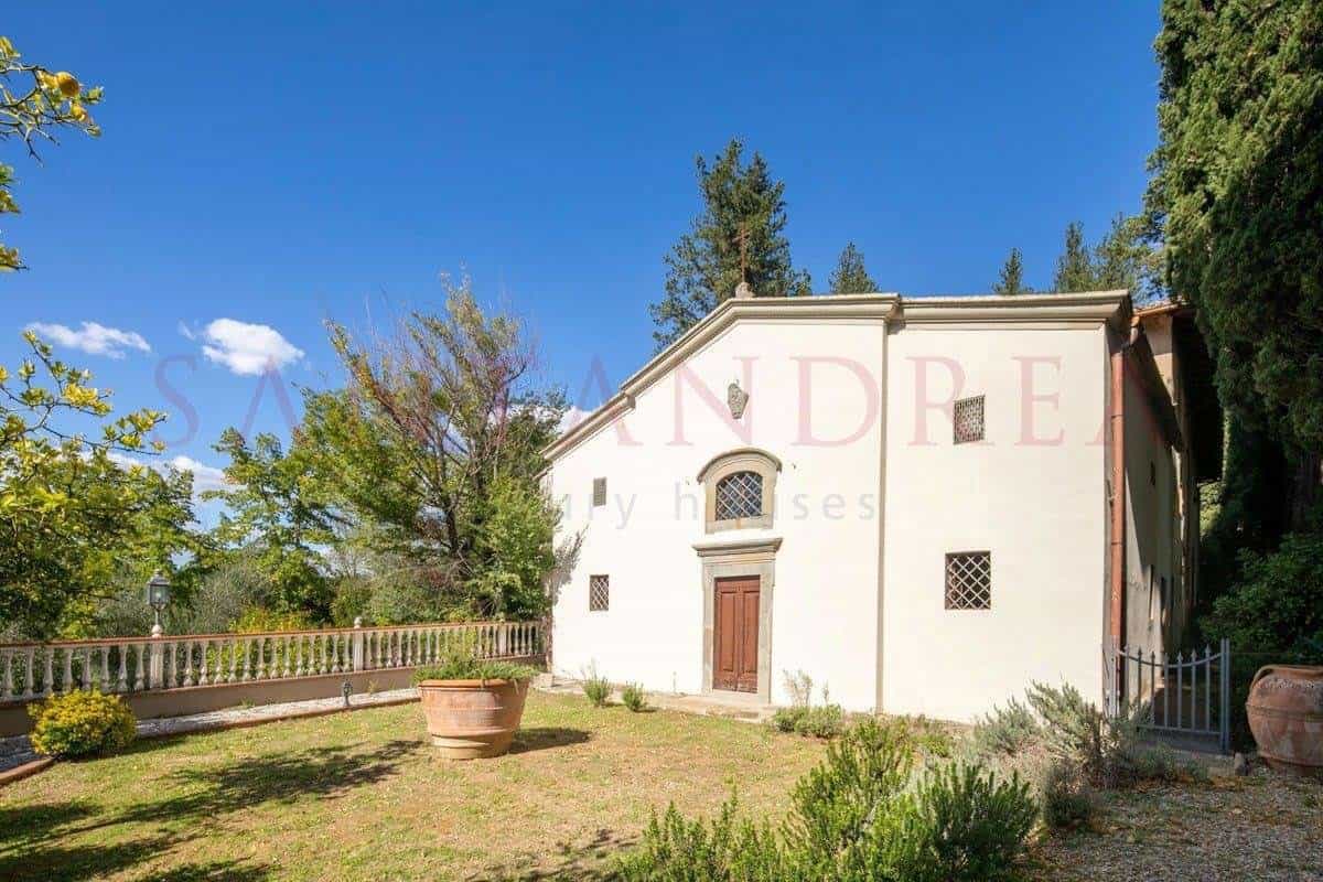 房子 在 Pontassieve, Tuscany 11109911