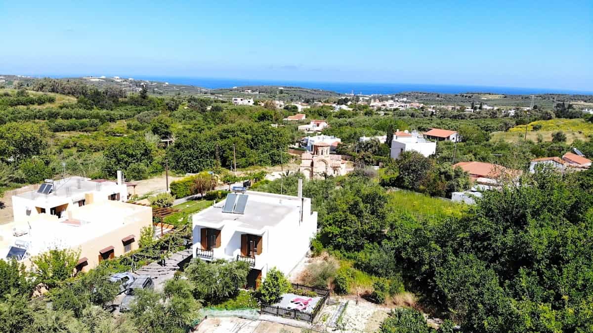 بيت في Agios Antonios, كريتي 11110057