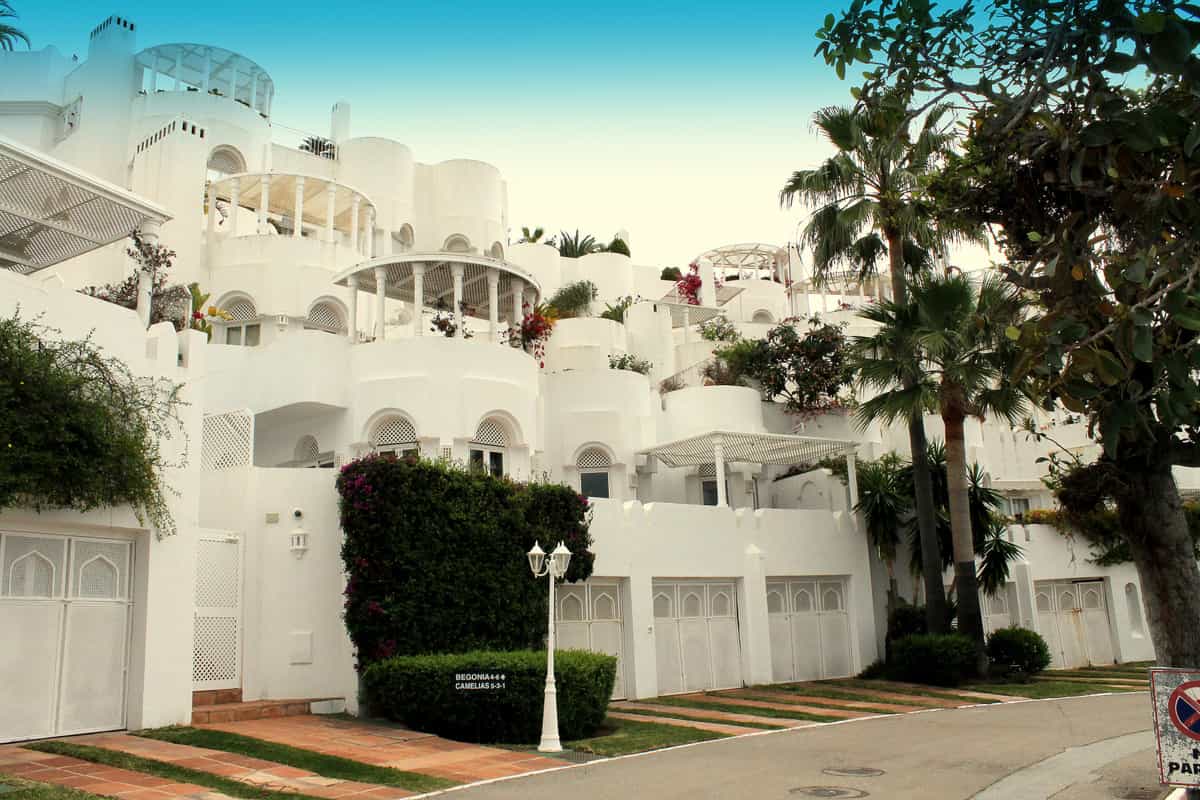 Eigentumswohnung im Marbella, Andalusien 11113735