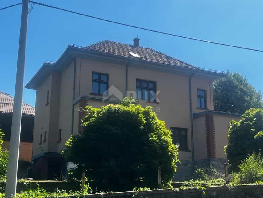 房子 在 Vrbovsko, Primorsko-Goranska Zupanija 11113917