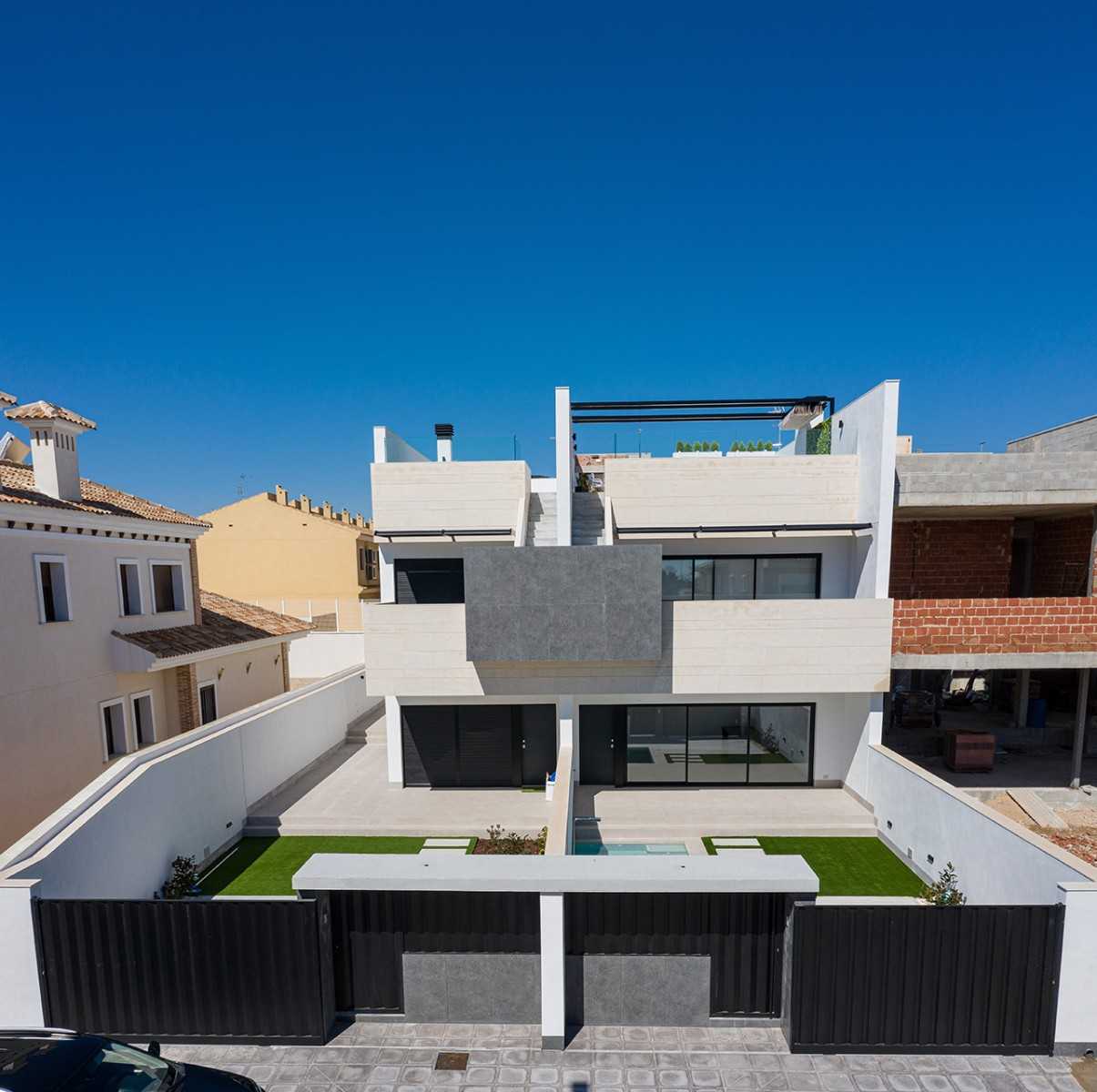 Huis in Pilar de la Horadada, Comunidad Valenciana 11114268