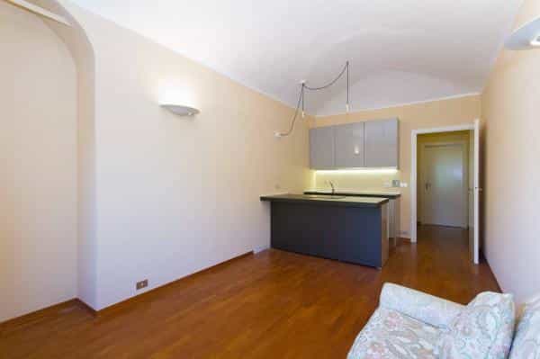 Condominium in Tetuan, Madrid 11114540