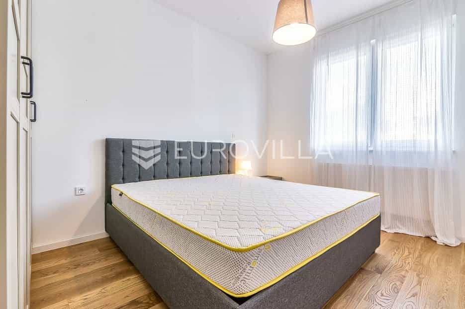 Condominium dans Zagreb, Zagreb, Grad 11114575