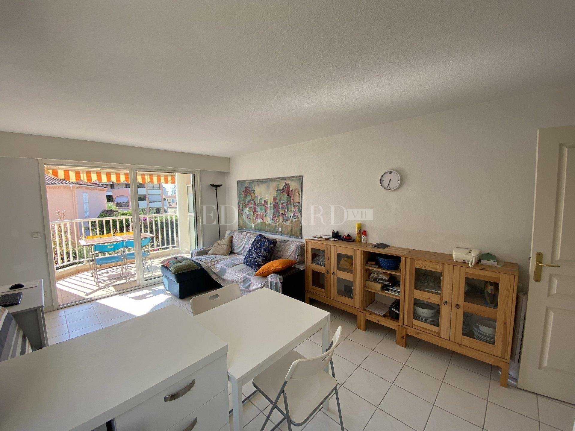 公寓 在 马丁角, 普罗旺斯-阿尔卑斯-蓝色海岸 11114823
