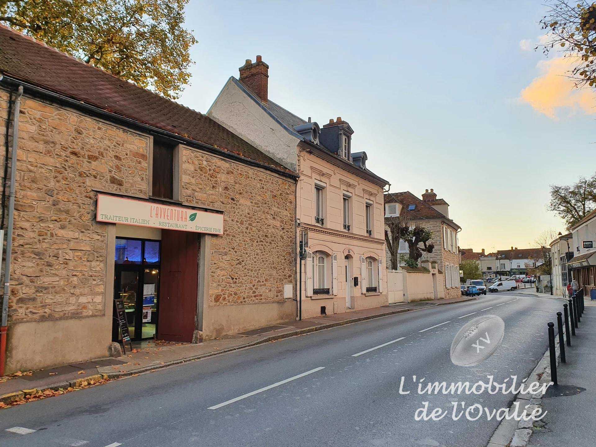 Other in Marcoussis, Ile-de-France 11114929
