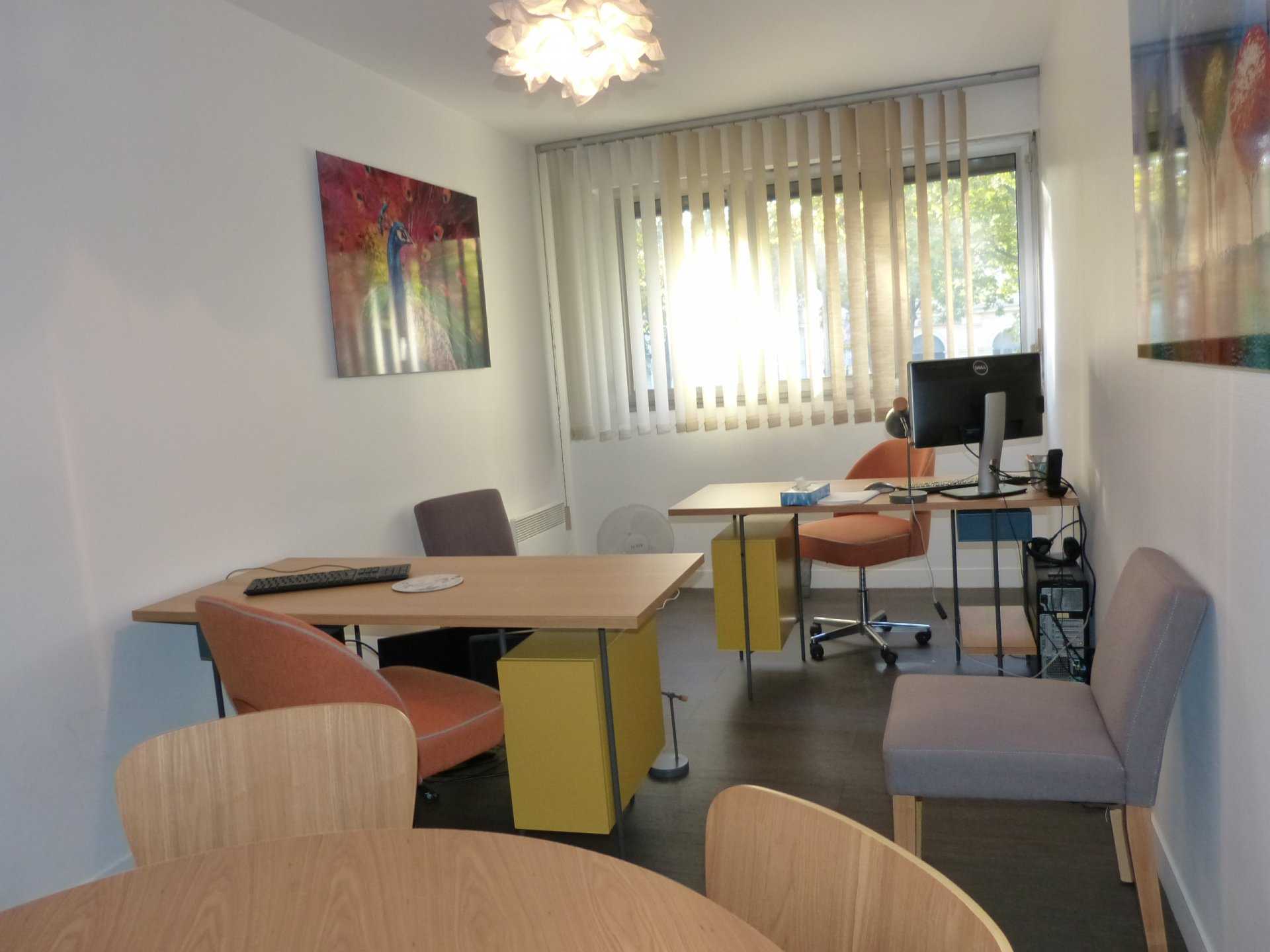 Office in Tours, Centre-Val de Loire 11114969