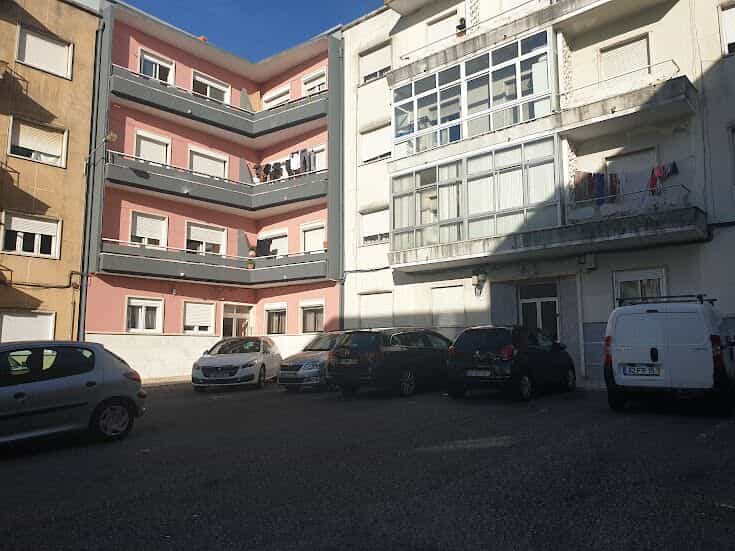 Eigentumswohnung im A da Beja, Lissabon 11115021