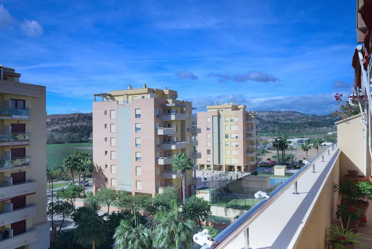 Condominium in Torre del Mar, Andalucía 11115428