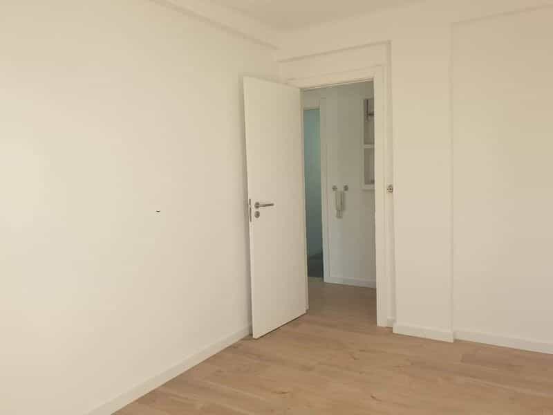 Condominium in Amadora, Lisbon 11115551