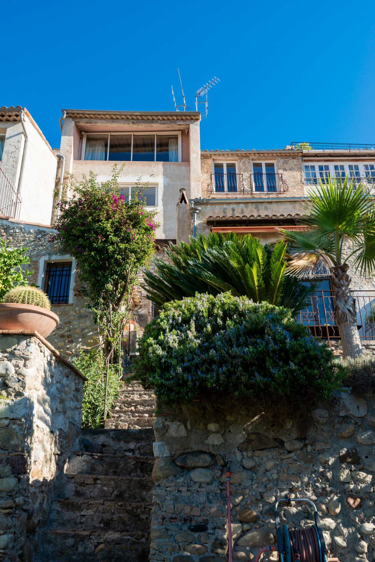 Rumah di Cagnes-sur-Mer, Alpes-Maritimes 11115726