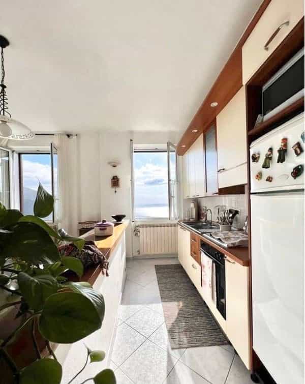 Condominium in Monterosso al Mare, Liguria 11115937