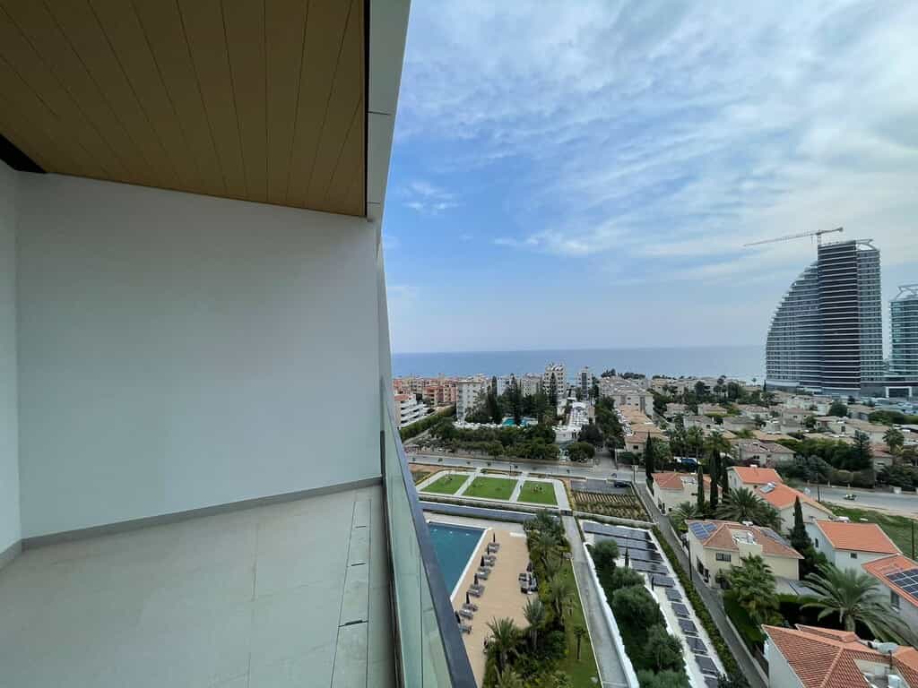 Eigentumswohnung im Germasogeia, Limassol 11116027
