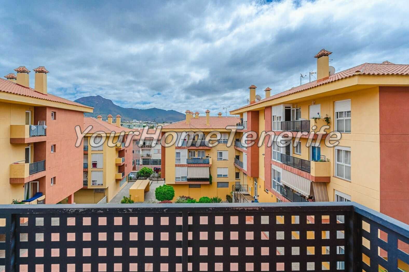 Condominio en Arona, Canary Islands 11116065