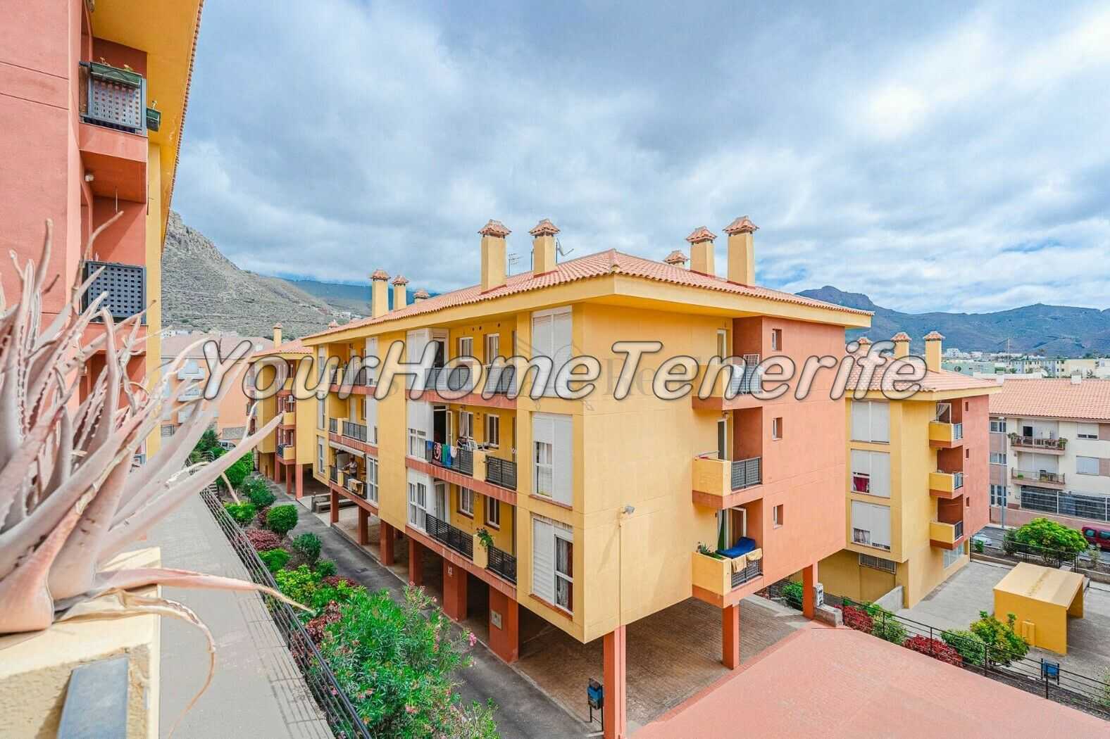 公寓 在 Arona, Canary Islands 11116065