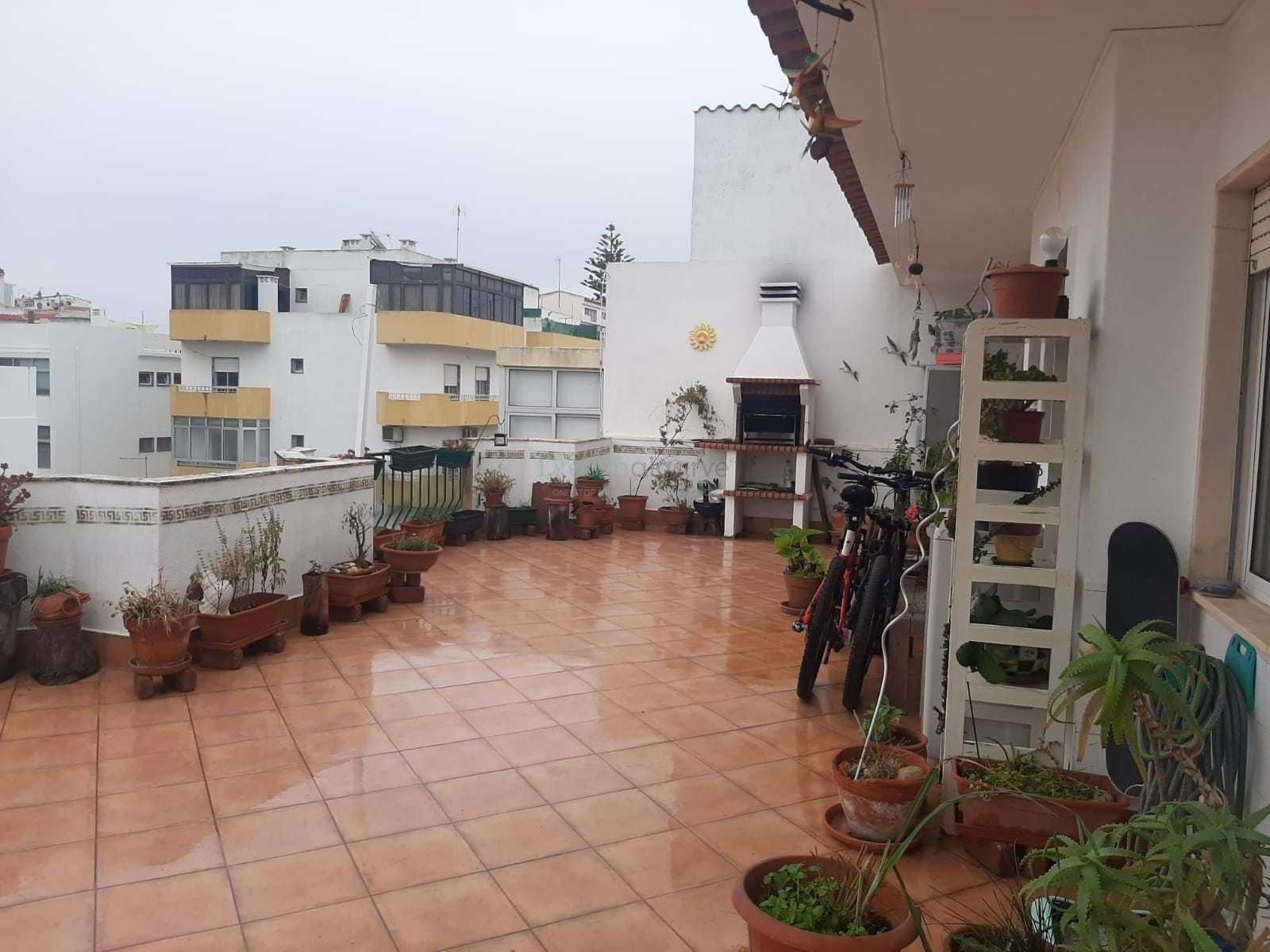 Condominium in Portimão, Faro District 11116075