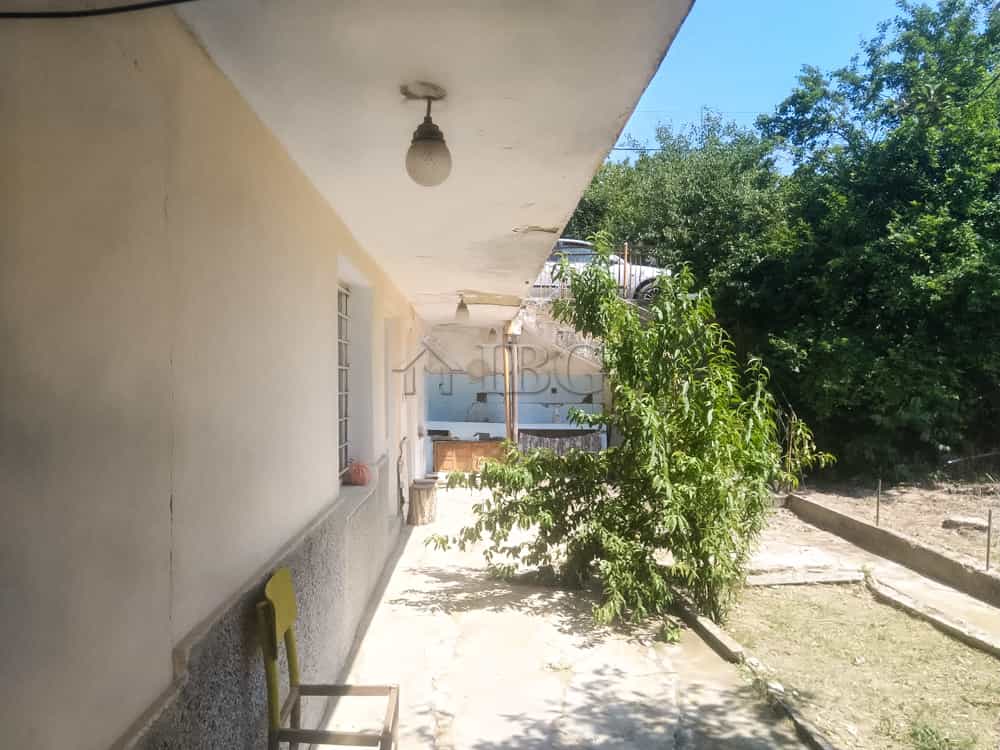 Hus i Dolni Chiflik, Varna 11116350